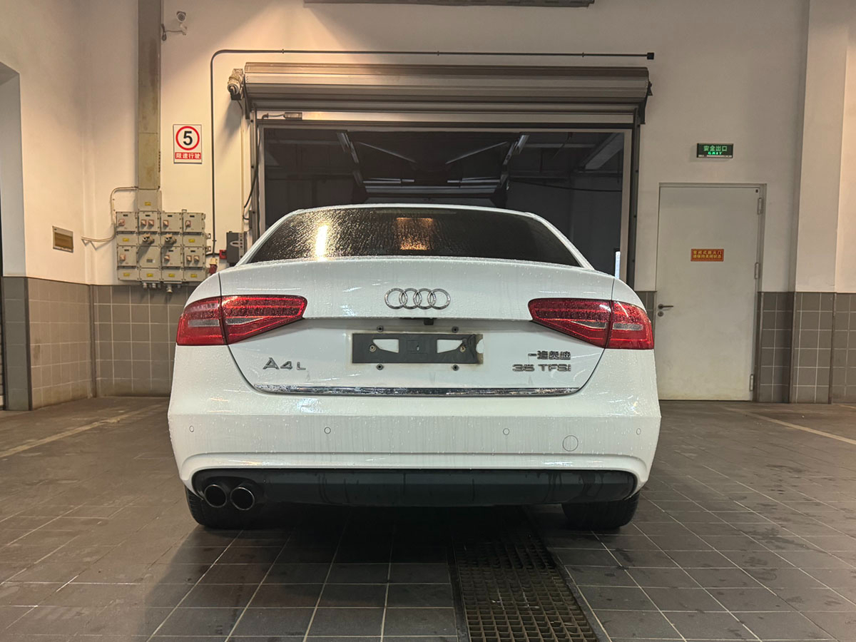 奧迪 奧迪A4L  2015款 35 TFSI 自動標準型圖片