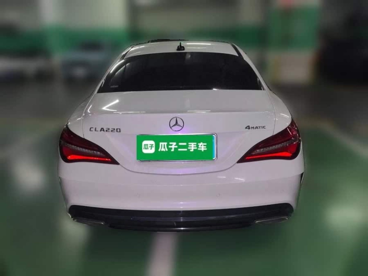 奔馳 奔馳CLA級  2017款 改款 CLA 220 4MATIC圖片