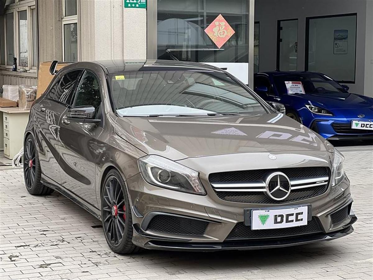 2015年9月奔馳 奔馳A級AMG  2014款 AMG A 45 4MATIC