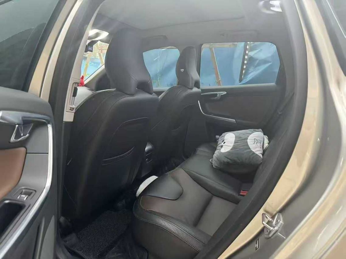 沃爾沃 XC60  2015款 T5 智行版圖片