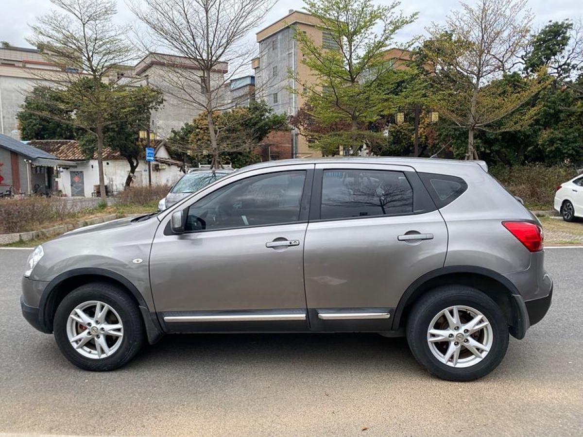 日產(chǎn) 逍客  2011款 2.0XL 火 CVT 2WD圖片