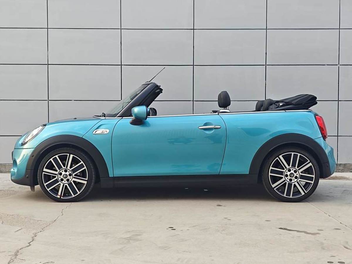 MINI MINI  2021款 2.0T COOPER S CABRIO 藝術(shù)家圖片