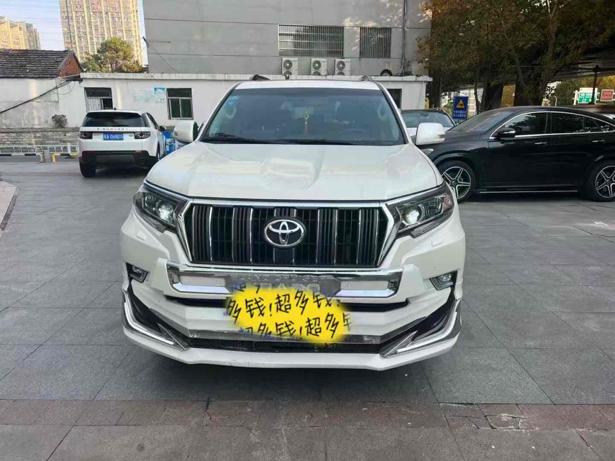 豐田 普拉多  2019款 3.5L 自動(dòng)TX-L尊享版后掛備胎圖片