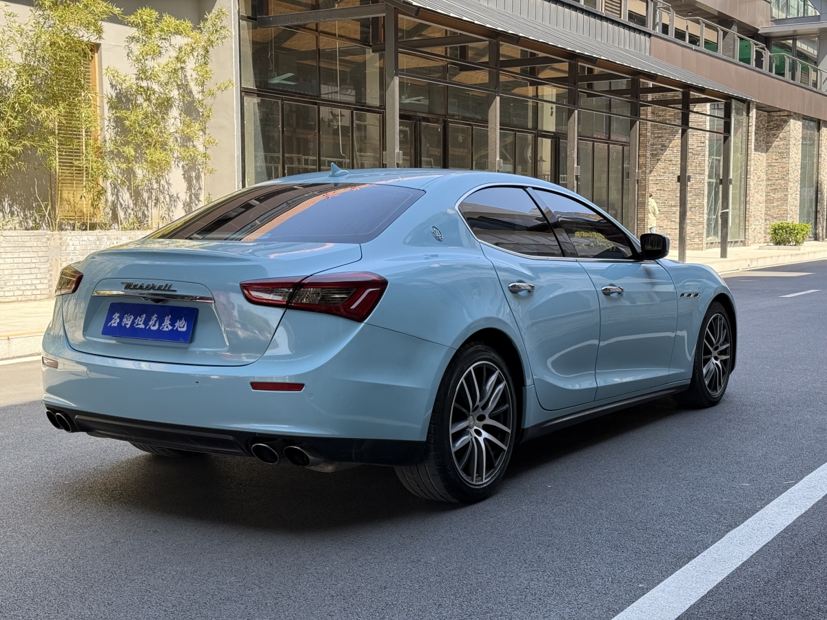 瑪莎拉蒂 Ghibli  2014款 3.0T 標(biāo)準(zhǔn)版圖片