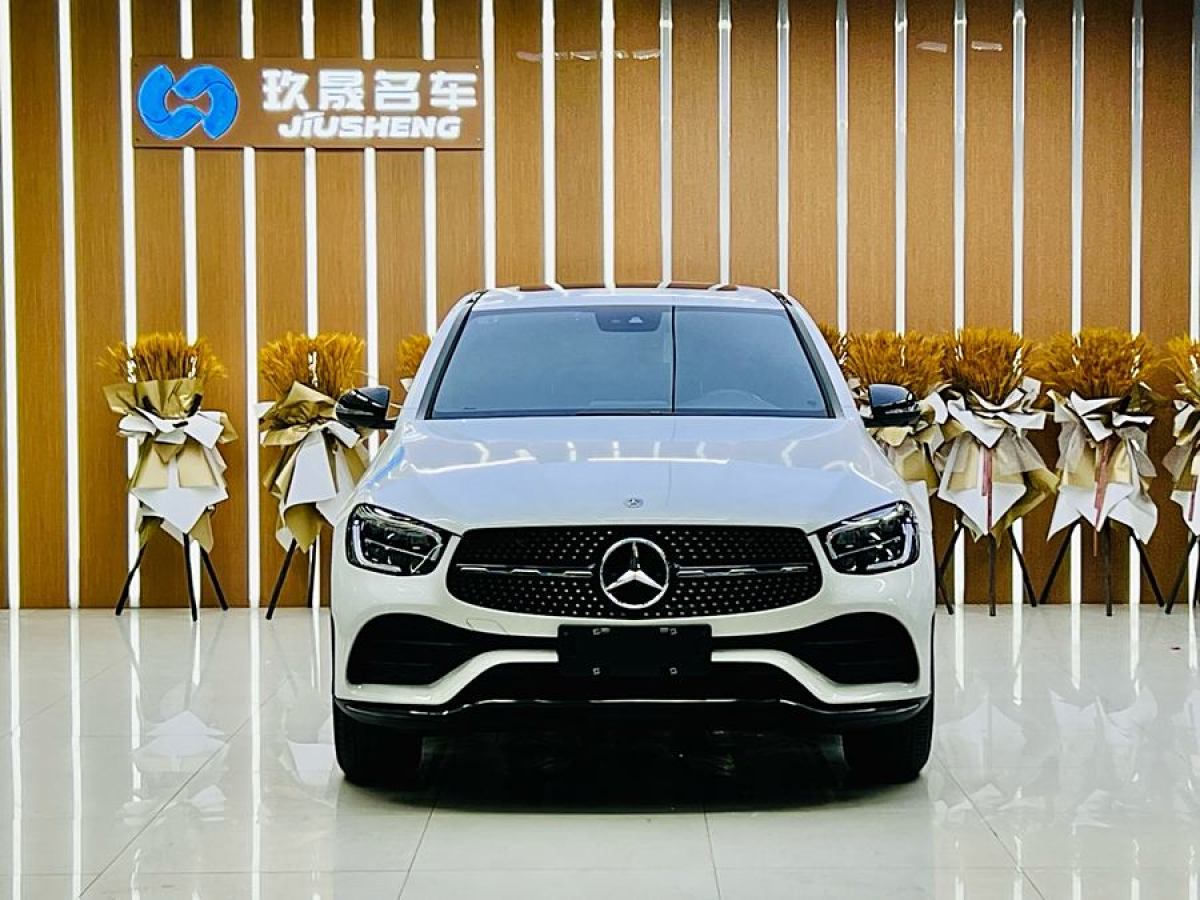 奔馳 奔馳GLC  2022款 改款 GLC 300 4MATIC 轎跑SUV圖片