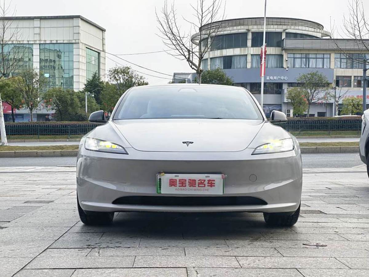 特斯拉 Model Y  2023款 后輪驅(qū)動(dòng)版圖片