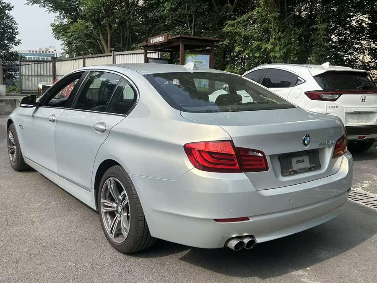 寶馬 寶馬5系  2013款 530Li 領(lǐng)先型圖片
