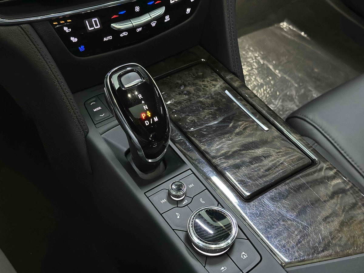 凱迪拉克 CT6  2023款 28T 豪華型圖片