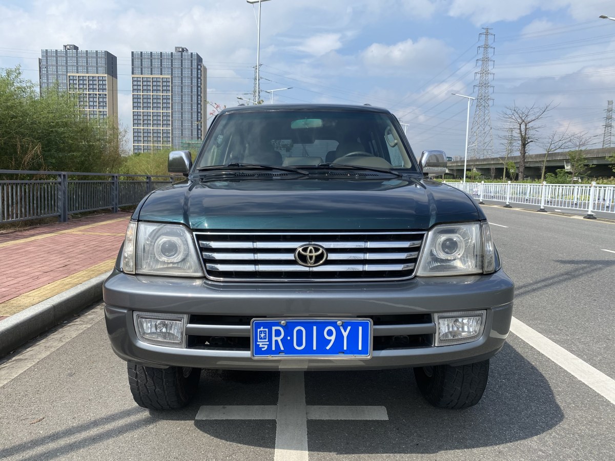 2002年11月豐田 普拉多  2001款 2.7L 手動