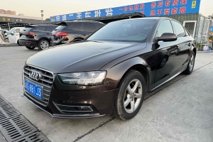 奥迪A4L 奥迪 30 TFSI 自动舒适型