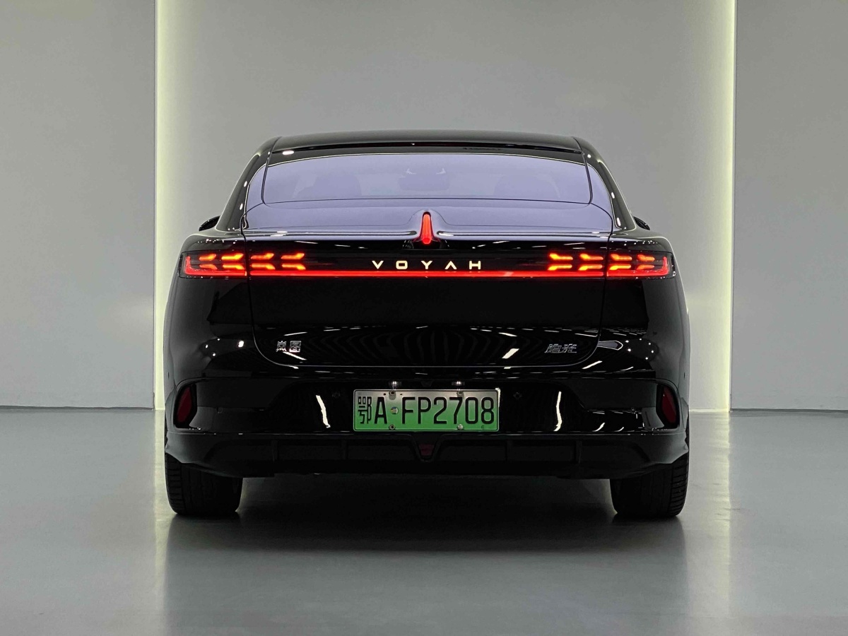 嵐圖 嵐圖追光  2024款 PHEV 四驅(qū)超長續(xù)航旗艦版圖片