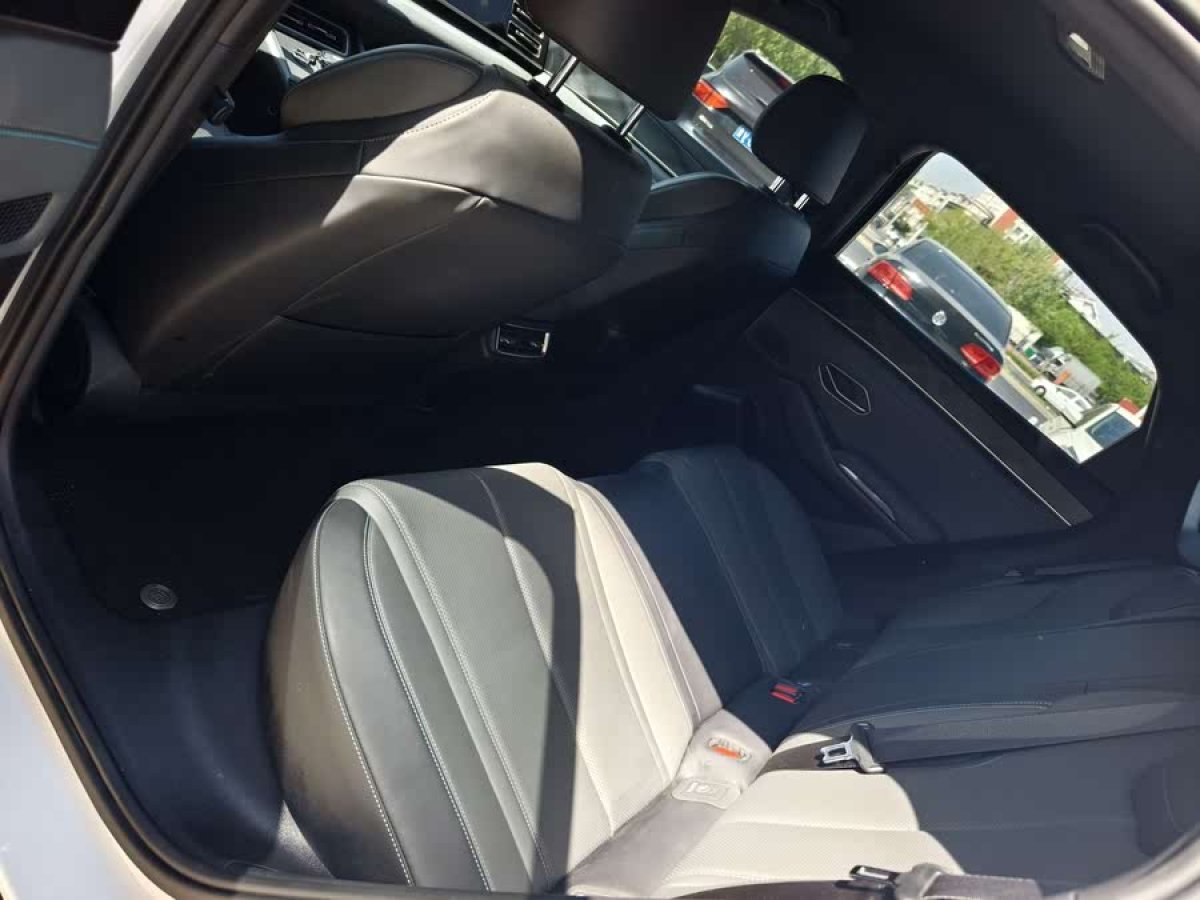 比亞迪 秦L  2024款 DM-i 80KM領(lǐng)先型圖片
