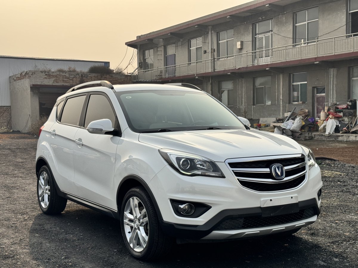 长安 CS35  2017款 1.6L 手动豪华型图片