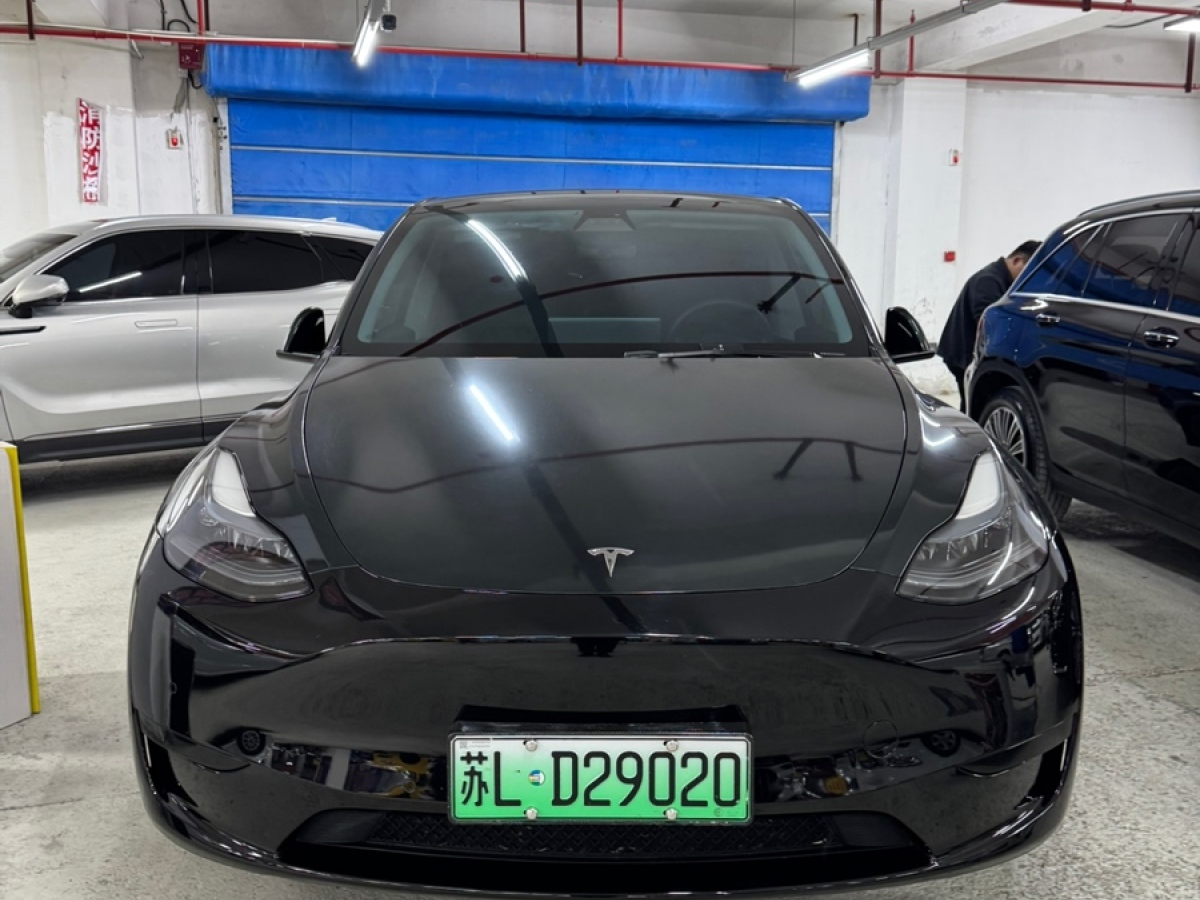 特斯拉 Model 3  2021款 改款 標(biāo)準(zhǔn)續(xù)航后驅(qū)升級(jí)版圖片