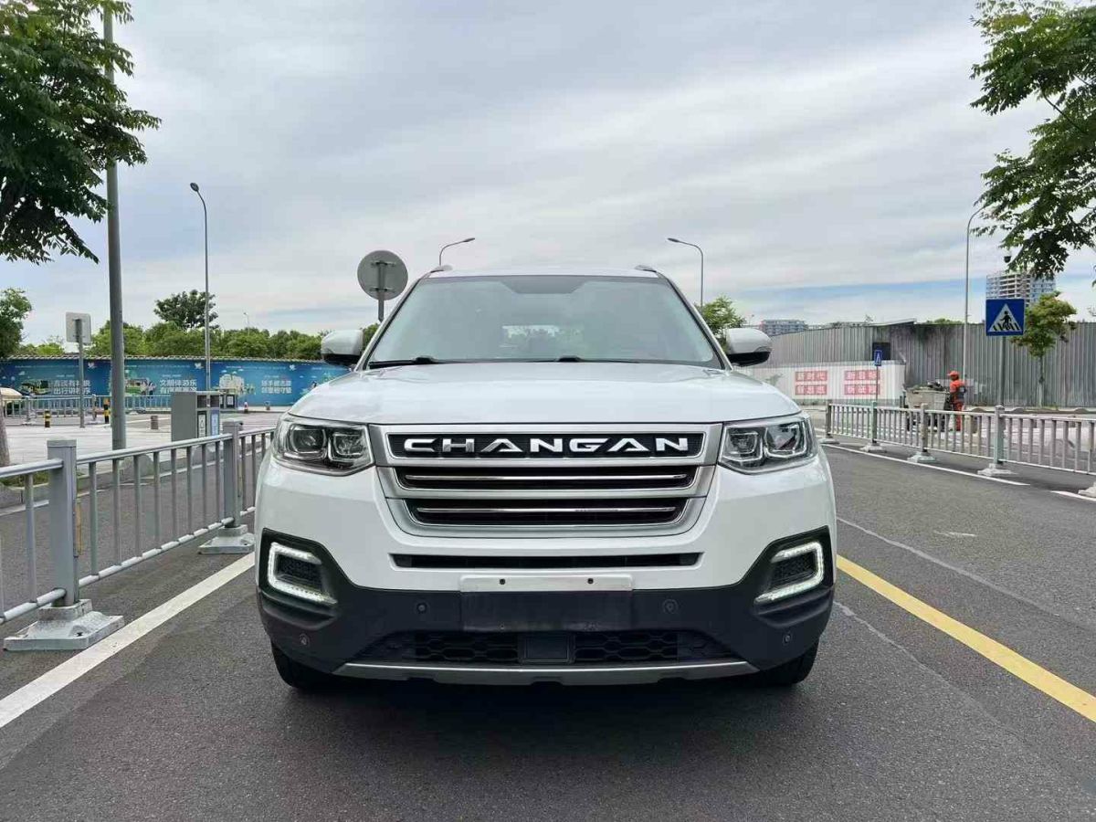 2018年1月長(zhǎng)安輕型車(chē) 睿行EM80  2018款 平頂背掀門(mén)