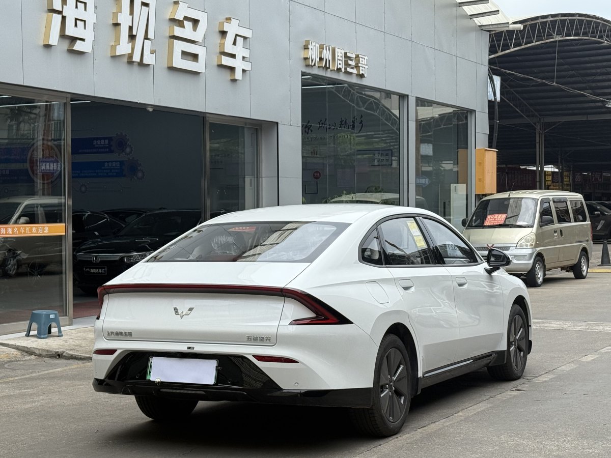 五菱 五菱星光  2024款 共創(chuàng)版 150 標(biāo)準(zhǔn)型圖片