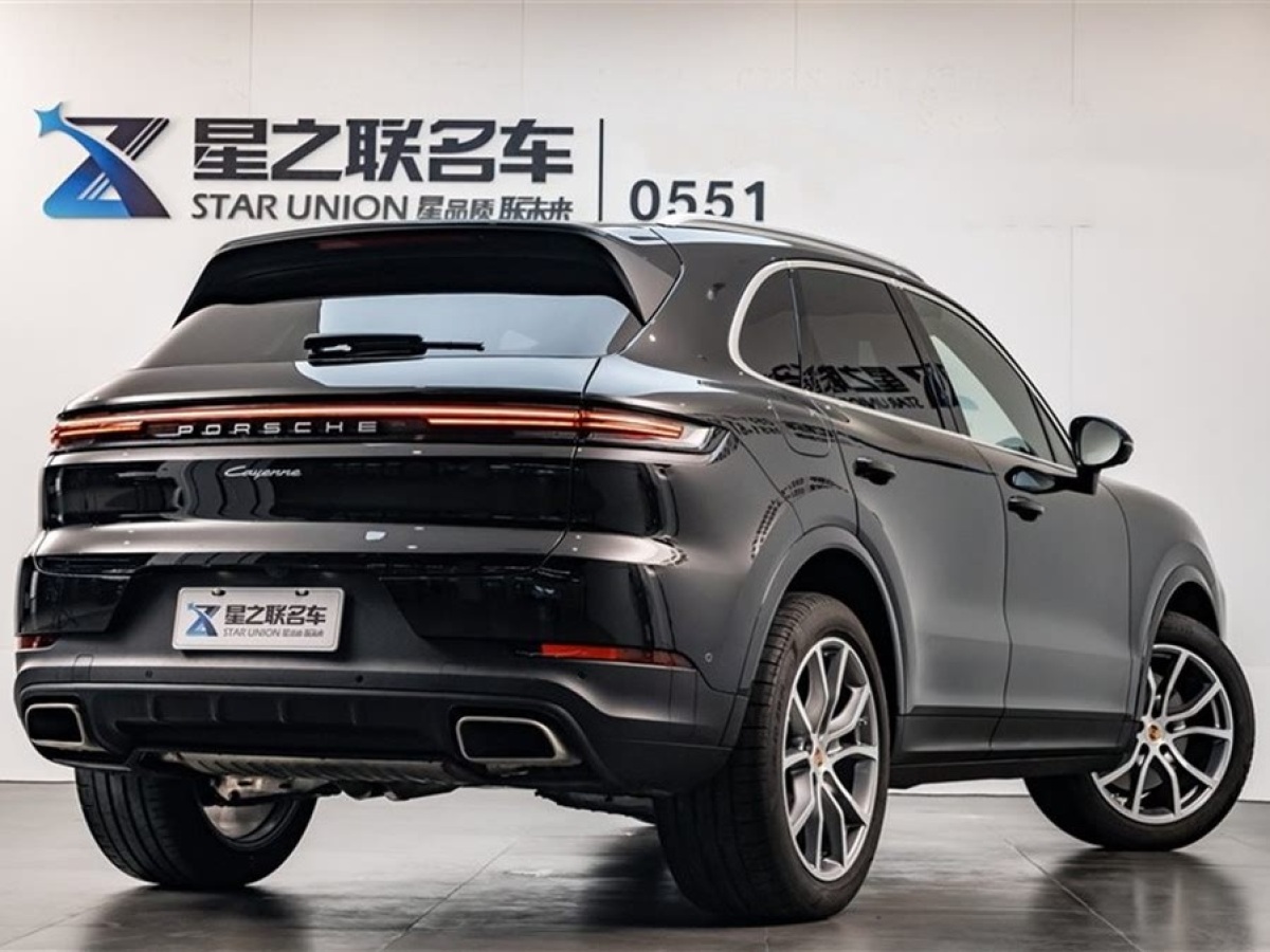 保時(shí)捷 Cayenne  2025款 Cayenne 3.0T圖片