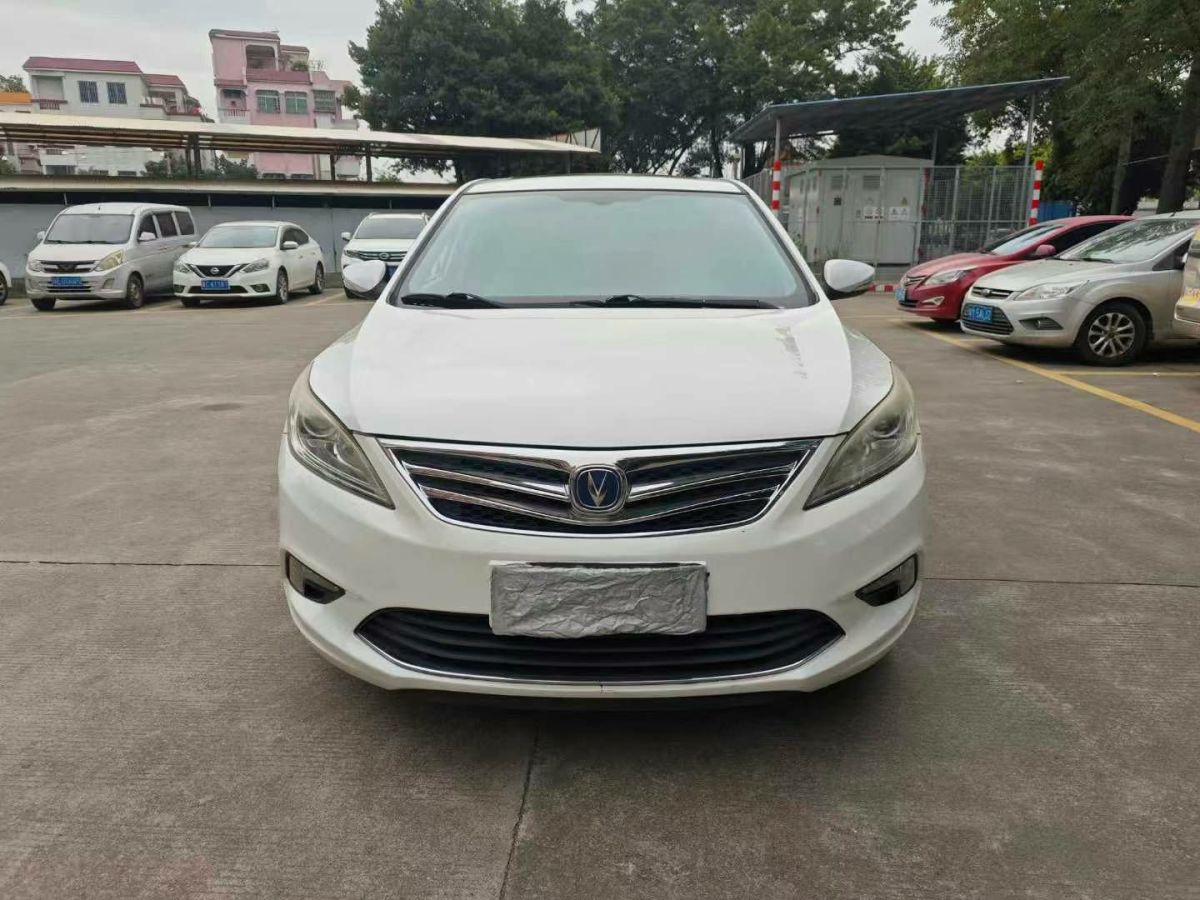 長(zhǎng)安 逸動(dòng)  2015款 1.6L 自動(dòng)精英型圖片