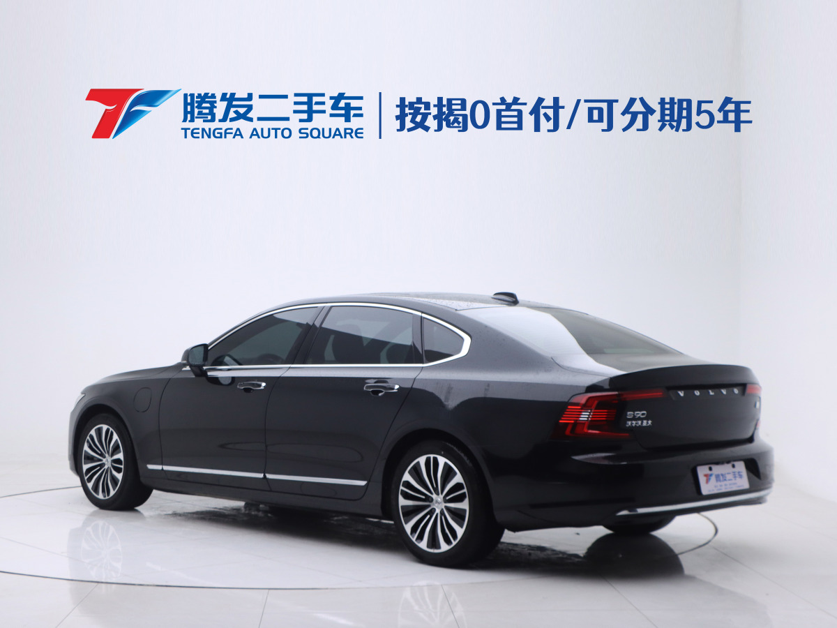 沃爾沃 S90新能源  2024款 T8插電式混合動(dòng)力 四驅(qū)長(zhǎng)續(xù)航智逸豪華版圖片