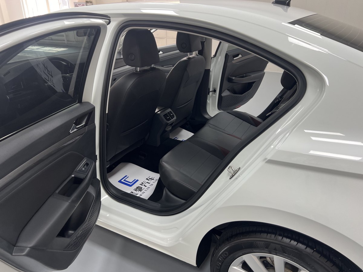 大眾 寶來  2021款 1.5L 自動舒適智聯(lián)版圖片