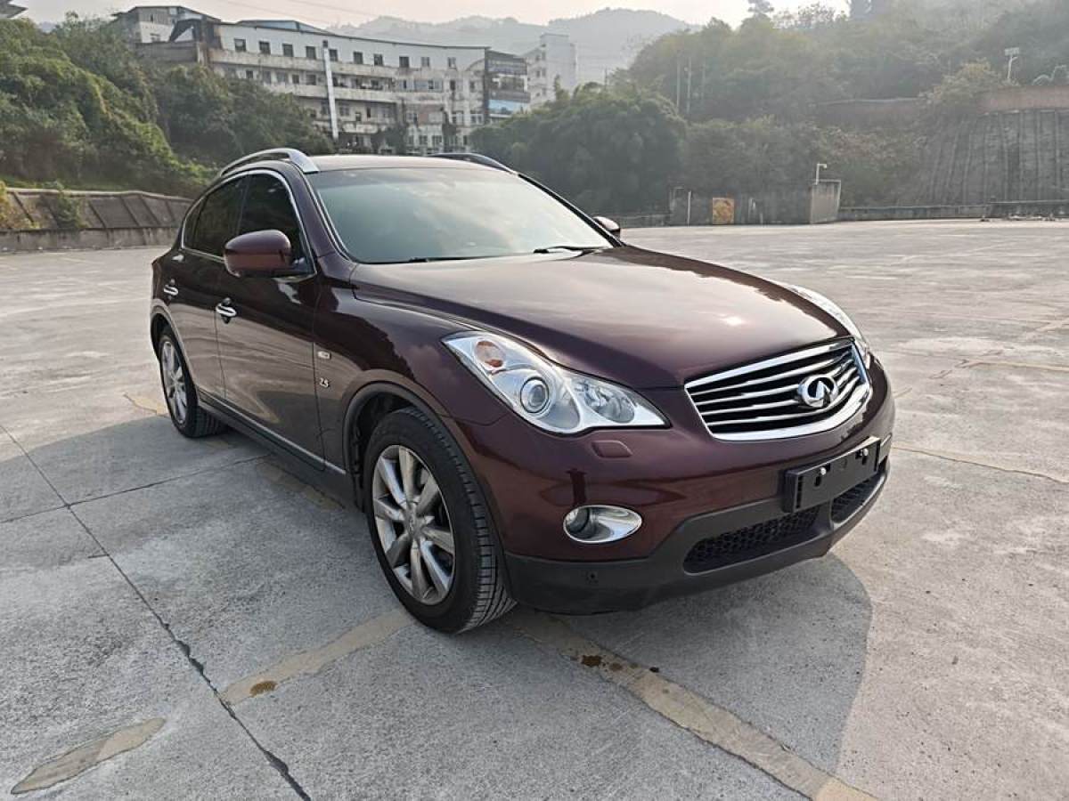 英菲尼迪 QX50  2013款 2.5L 四驅(qū)優(yōu)雅版圖片