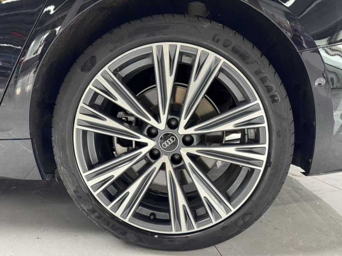 奧迪 奧迪A6L  2022款 45 TFSI 臻選致雅型圖片