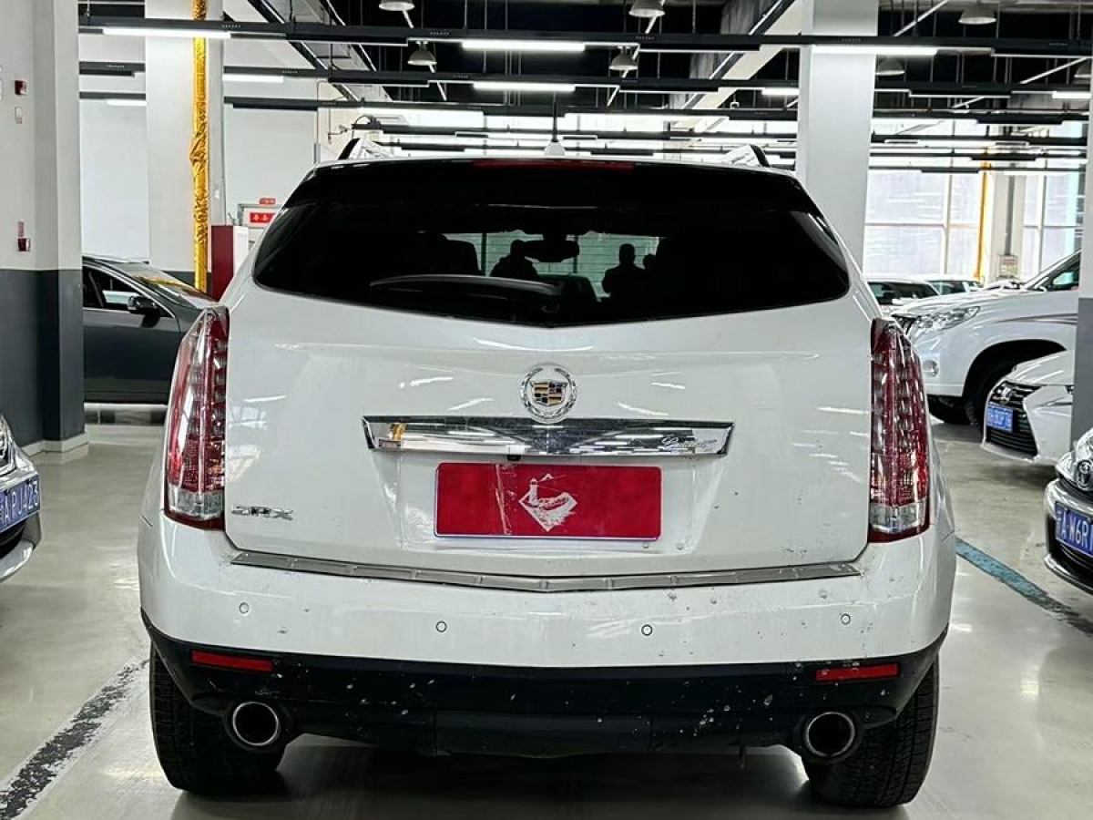 凱迪拉克 SRX  2015款 3.0L 精英型圖片