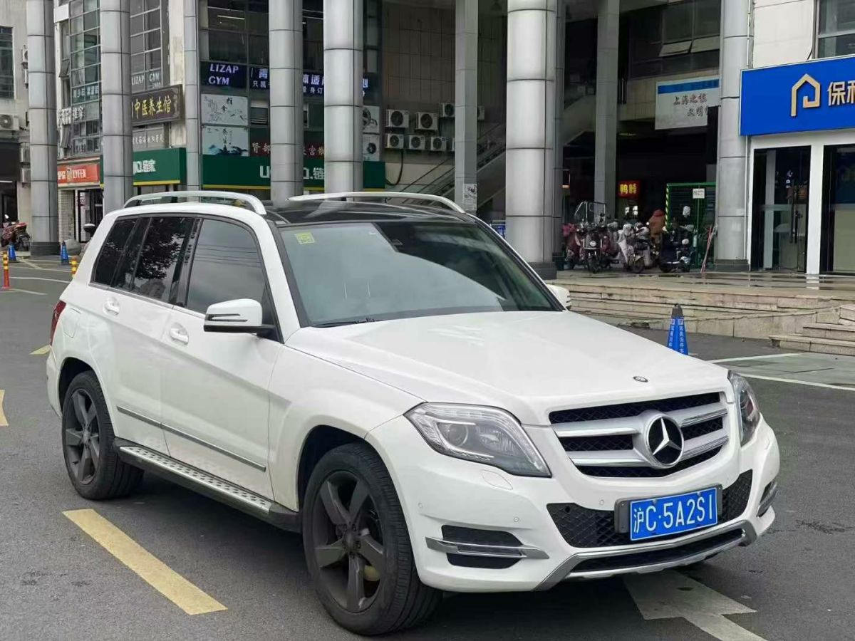 奔馳 奔馳GLK級(jí)  2013款 GLK 300 4MATIC 動(dòng)感天窗型圖片