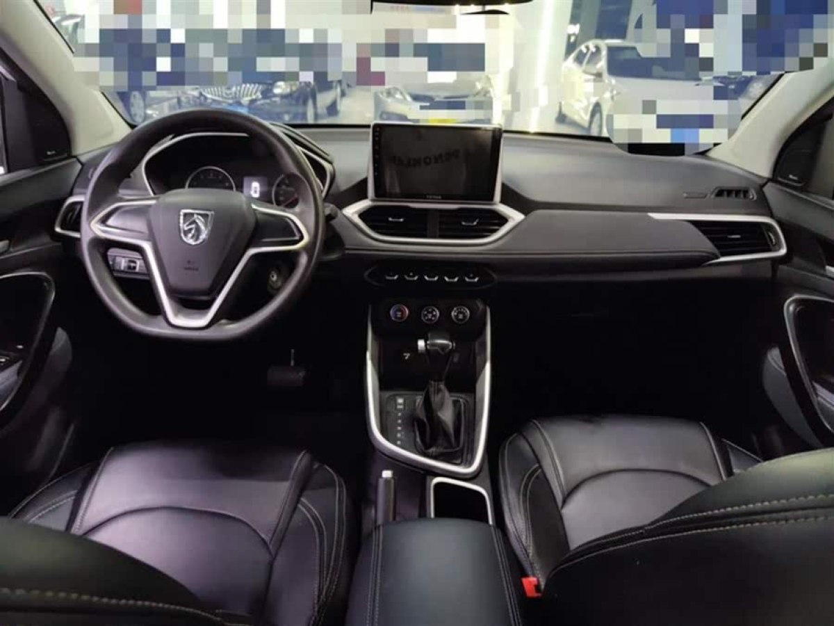 寶駿 530  2019款  1.5T CVT精英型 7座 國(guó)VI圖片