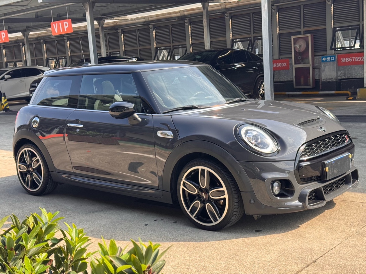 2021年3月MINI MINI  2023款 2.0T COOPER S 賽車手