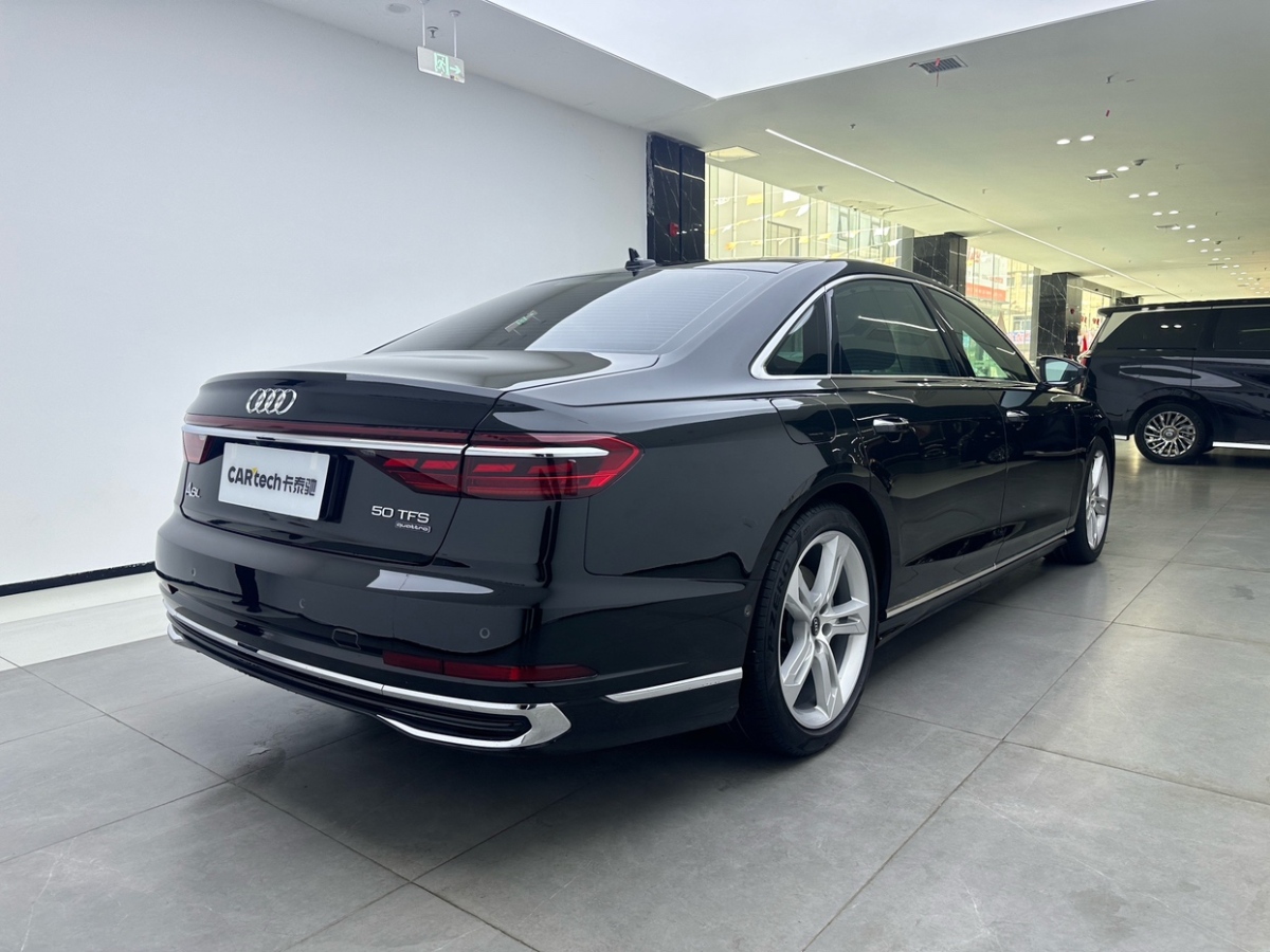 奧迪 奧迪A8  2023款 A8L 50 TFSI quattro 臻選型圖片