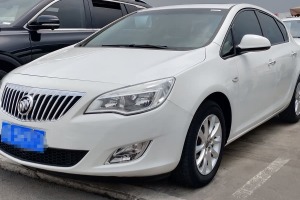 英朗 別克 XT 1.6L 自動(dòng)時(shí)尚版