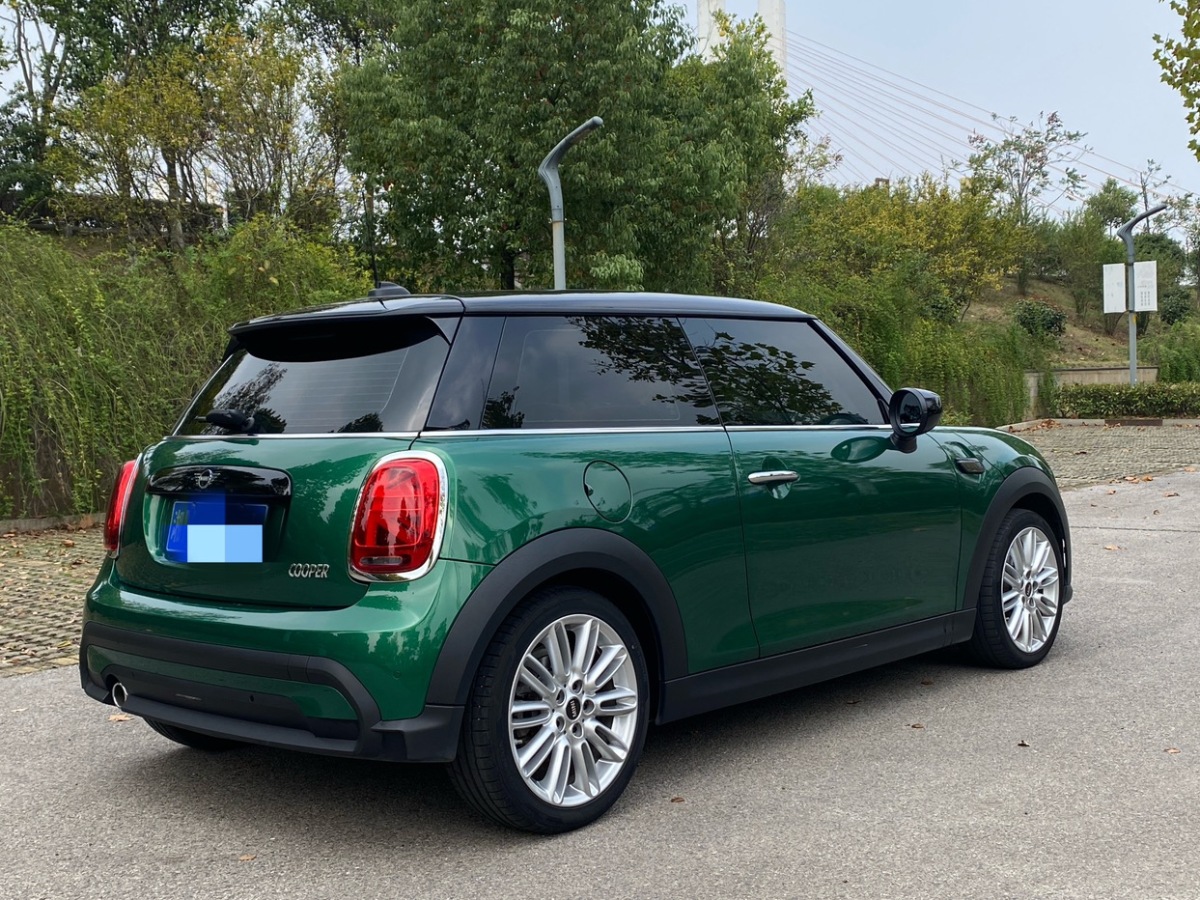 MINI MINI  2021款 1.5T COOPER 藝術(shù)家圖片