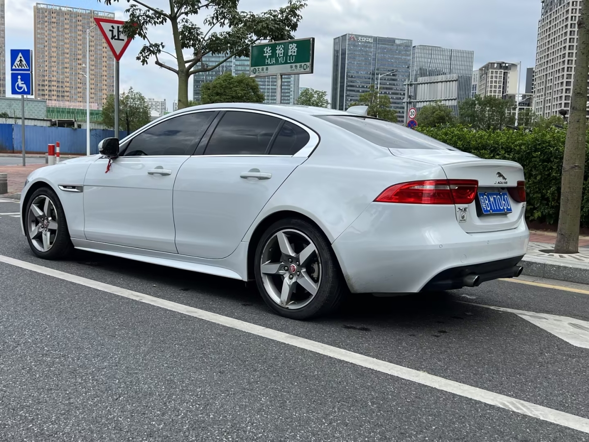 捷豹 XE  2017款 2.0T 240PS R-Sport圖片