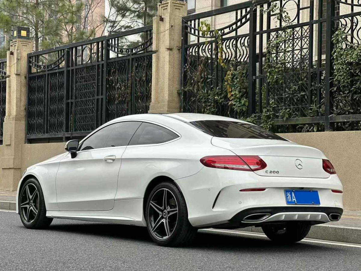 奔馳 奔馳C級  2019款 C 300 轎跑車圖片