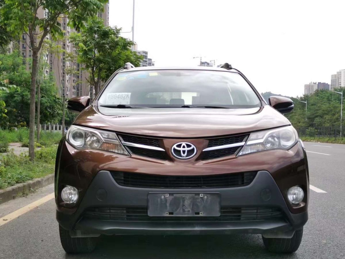 豐田 rav4 圖片