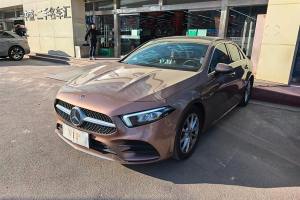 奔馳A級 奔馳 A 200 L 運(yùn)動(dòng)轎車時(shí)尚型