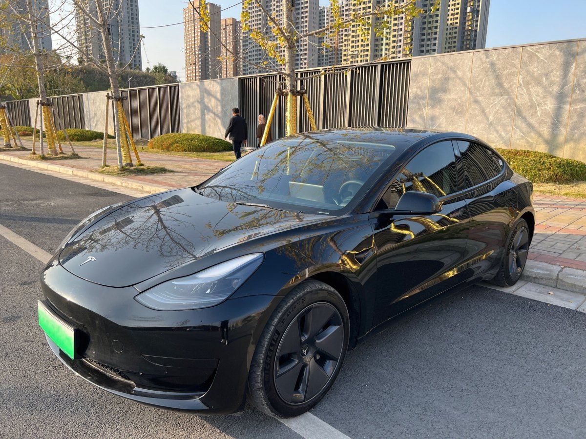 特斯拉 Model Y  2022款 改款 后輪驅(qū)動(dòng)版圖片