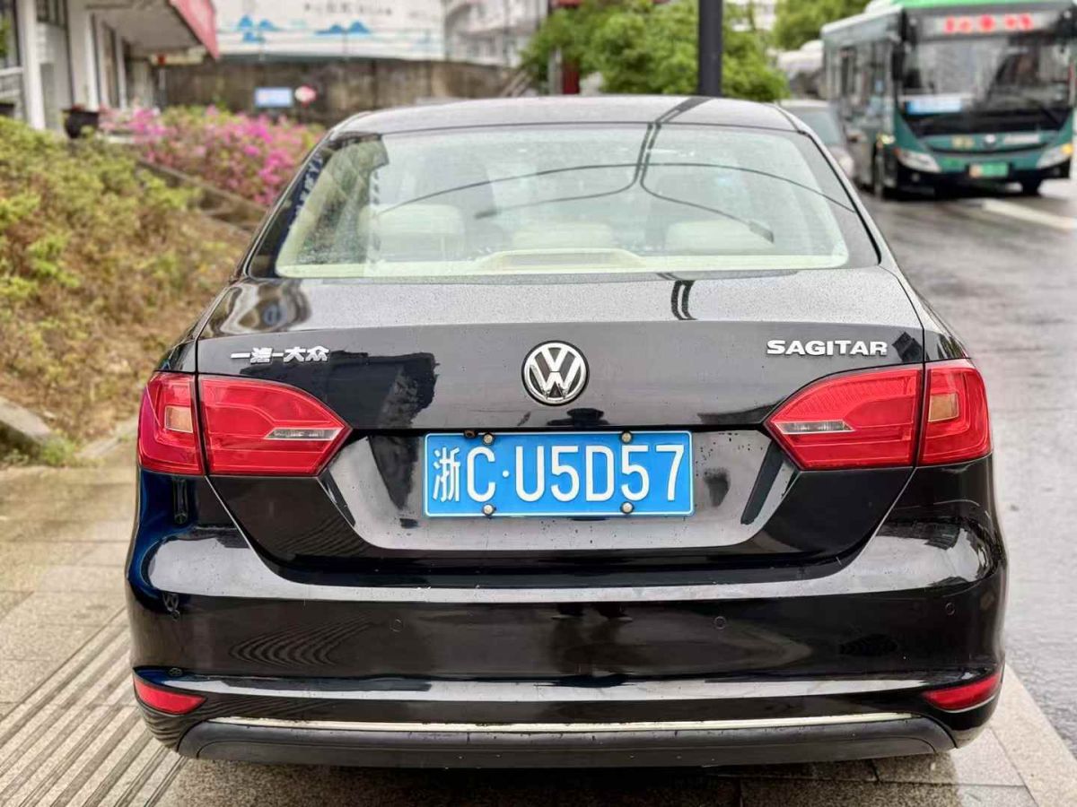 大眾 速騰  2013款 1.4TSI 藍驅(qū)版圖片