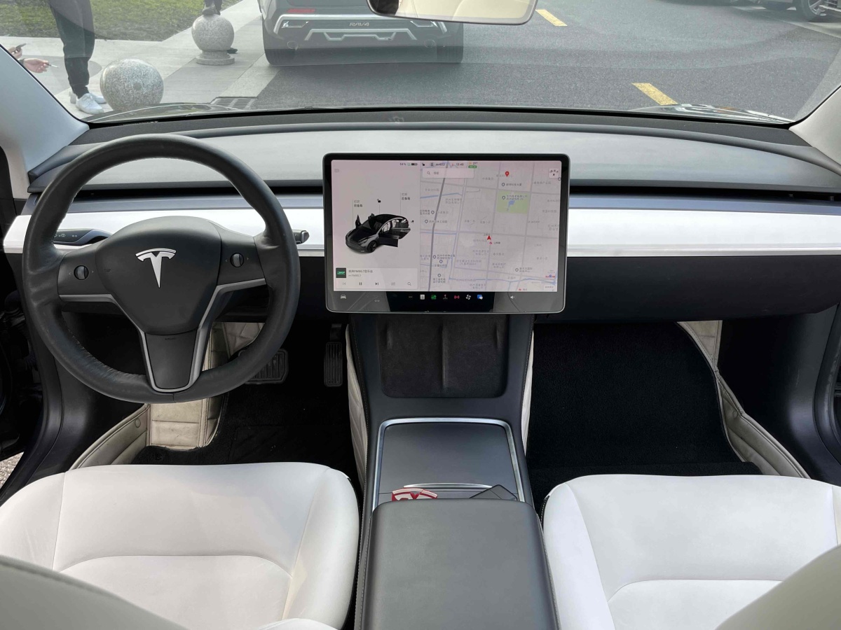 特斯拉 Model 3  2019款 標準續(xù)航后驅(qū)升級版圖片