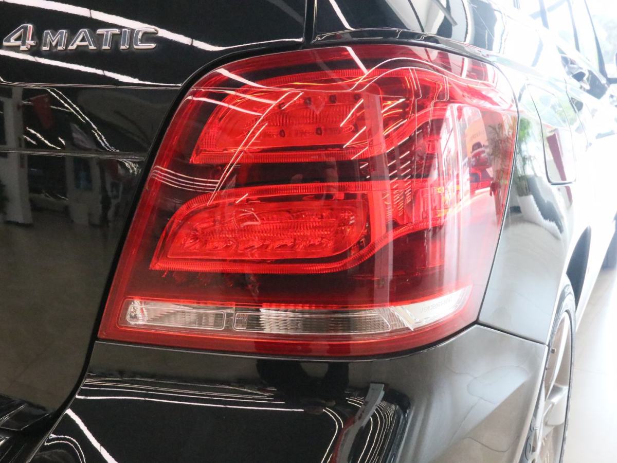 奔馳 奔馳GLK級  2013款 GLK 300 4MATIC 動感天窗型圖片