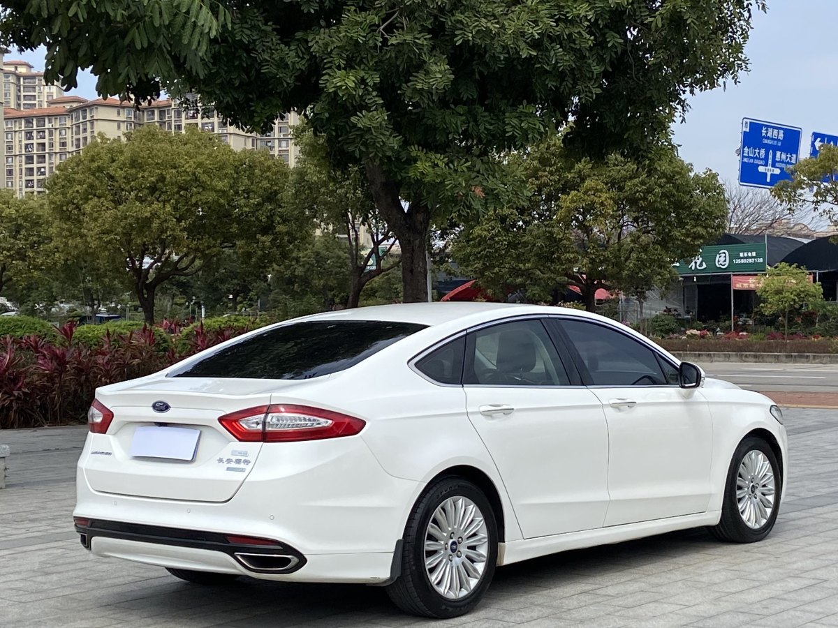 福特 蒙迪歐  2013款 2.0L GTDi200時(shí)尚型圖片