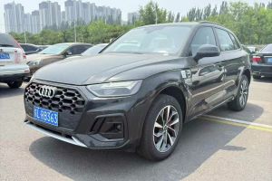 奧迪Q5L 奧迪 40 TFSI 時(shí)尚動(dòng)感型
