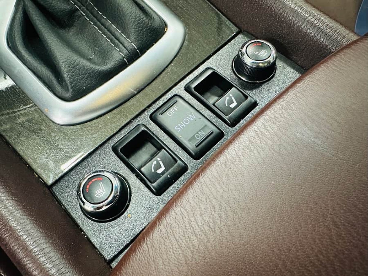 英菲尼迪 QX50  2015款 2.5L 悅享版圖片