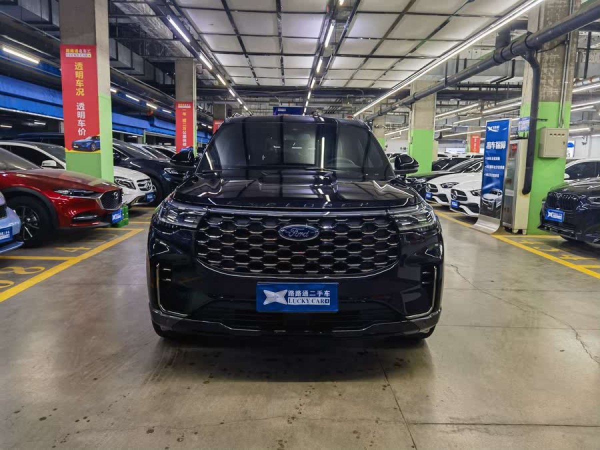 福特 探險者  2023款 EcoBoost 285 四驅(qū)ST-LINE 6座圖片
