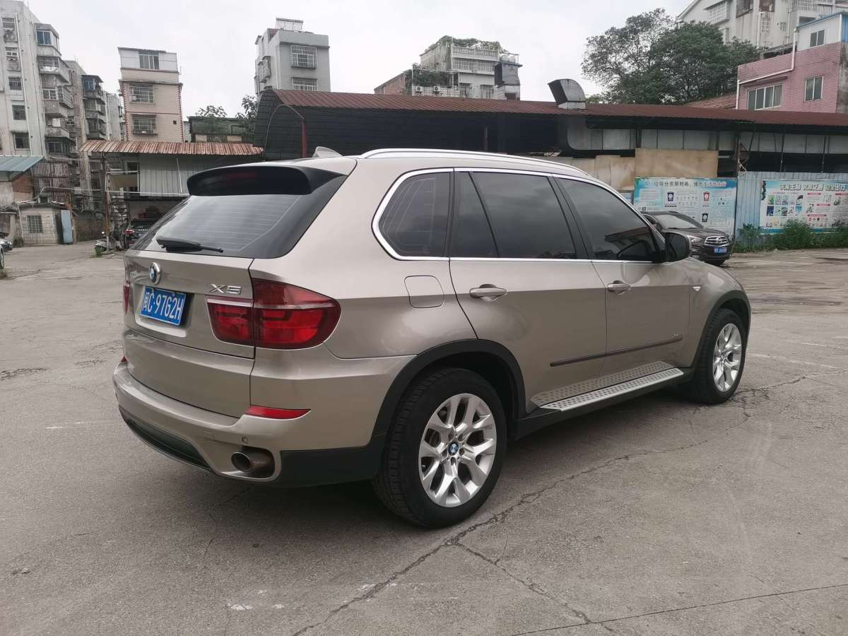 寶馬 寶馬X5  2011款 xDrive35i 領(lǐng)先型圖片