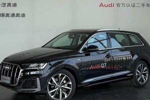 奧迪Q7 奧迪 55 TFSI quattro S line運(yùn)動(dòng)型