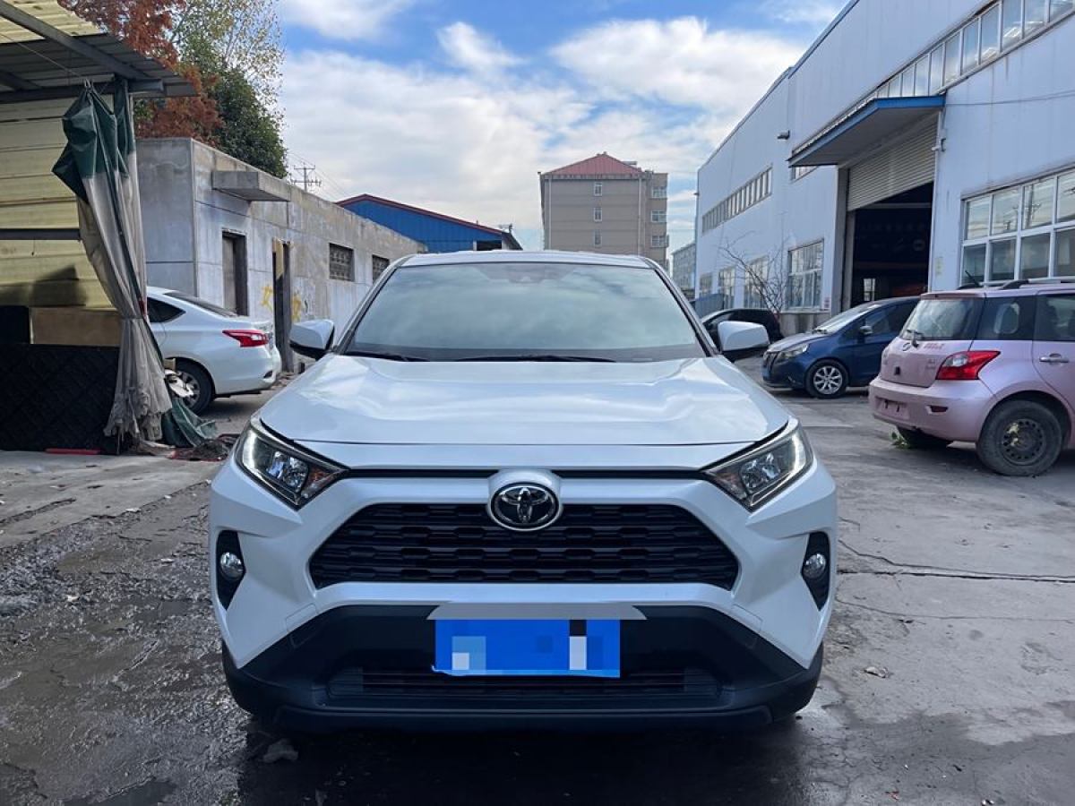 豐田 RAV4榮放  2021款 2.0L CVT兩驅(qū)都市版圖片