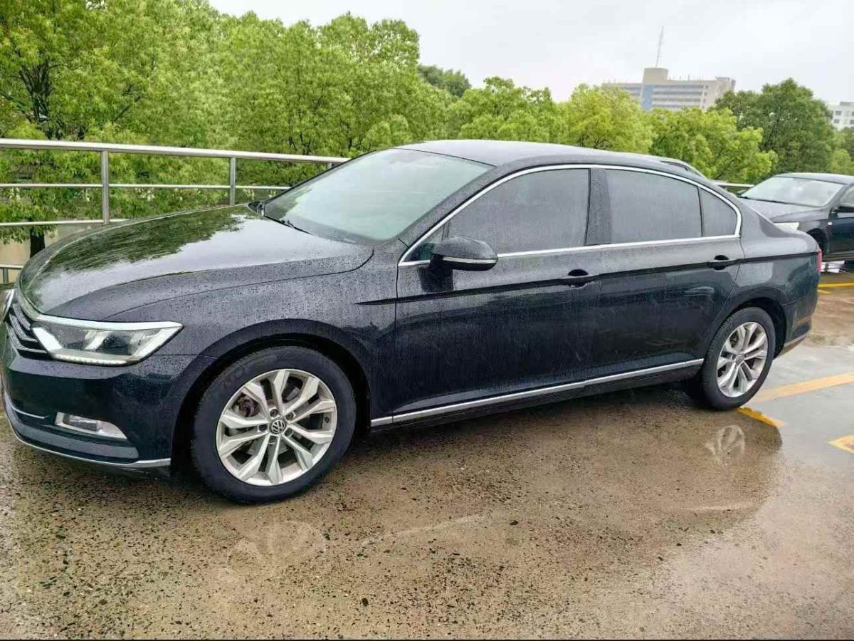 大眾 邁騰  2017款 280TSI DSG 領(lǐng)先型圖片