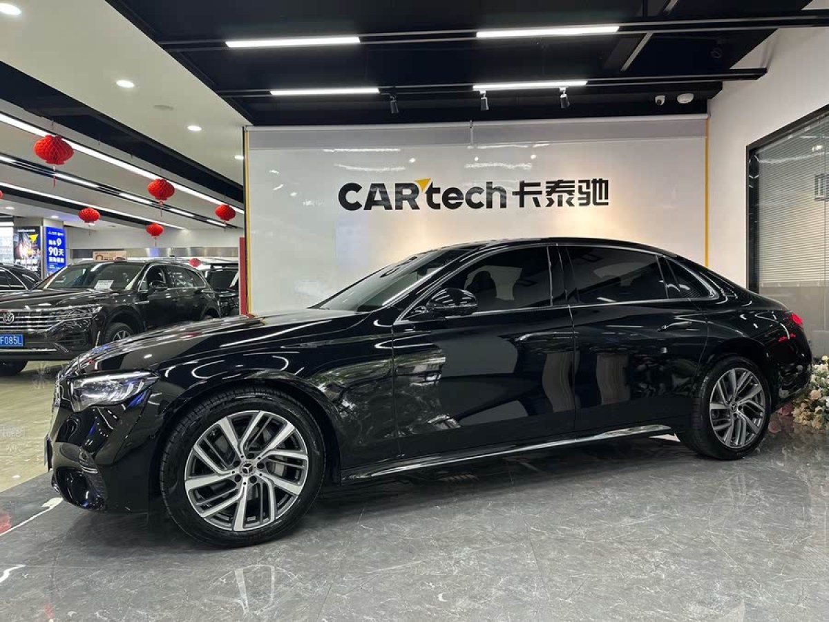 奔馳 奔馳E級  2024款 改款 E 300 L 時尚型圖片